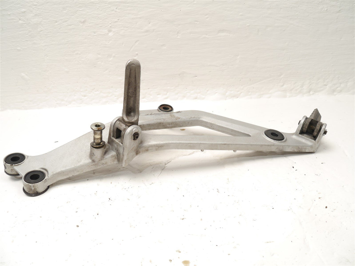 DUCATI MONSTER 900 1993-1999 LEFT FOOTEST HANGER AND PEGS