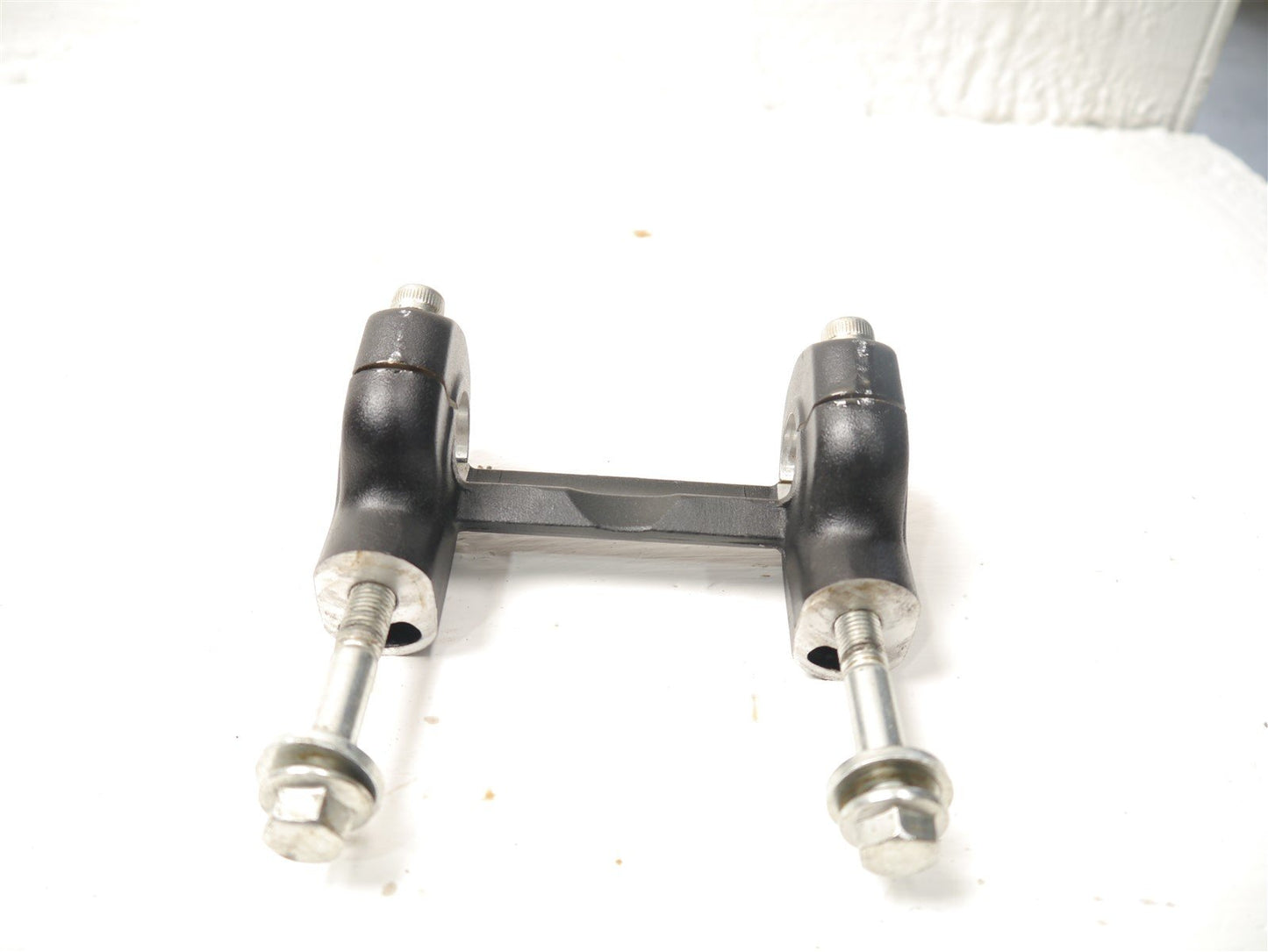 ROYAL ENFIELD METEOR 350 2020-2023 HANDLEBAR CLAMPS