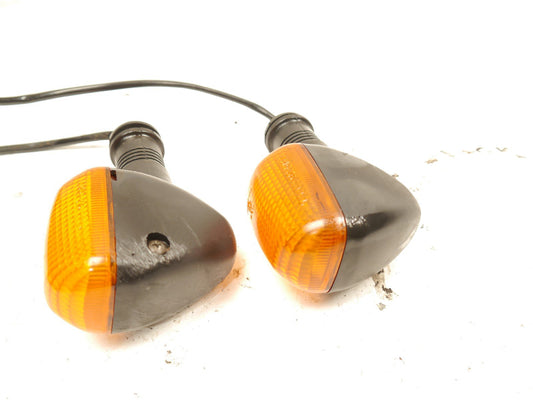 SUZUKI GS500 2002-2008 REAR INDICATORS X 2 *SCUFFED*