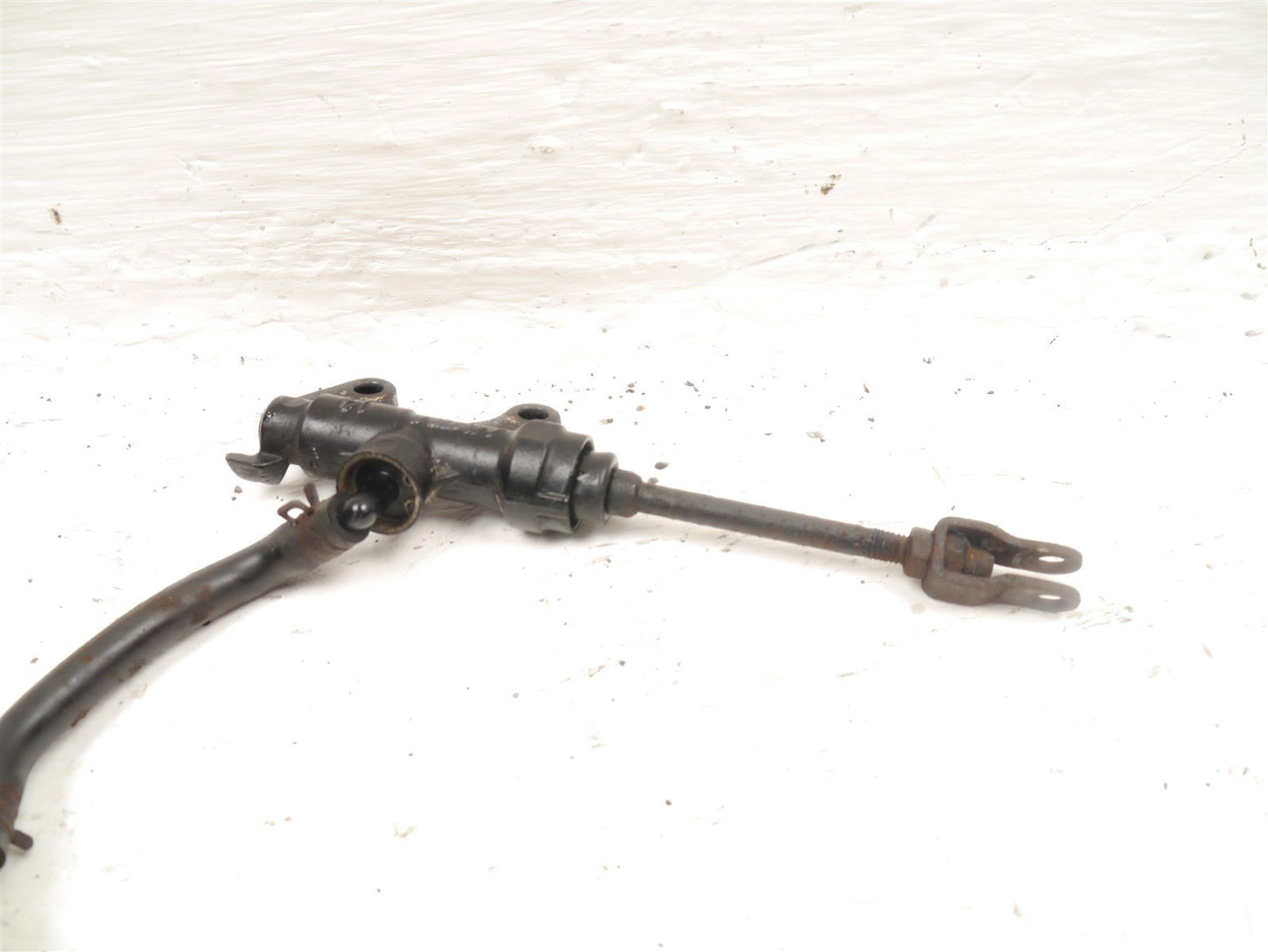 TRIUMPH SPRINT 1050 ST 2005-2007 REAR BRAKE MASTER CYLINDER