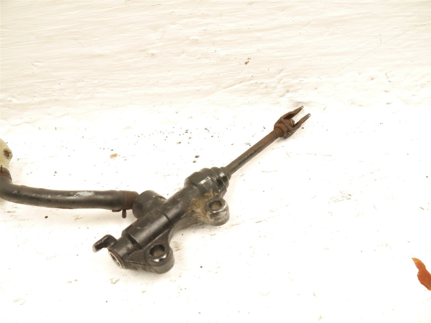 TRIUMPH SPRINT 1050 ST 2005-2007 REAR BRAKE MASTER CYLINDER