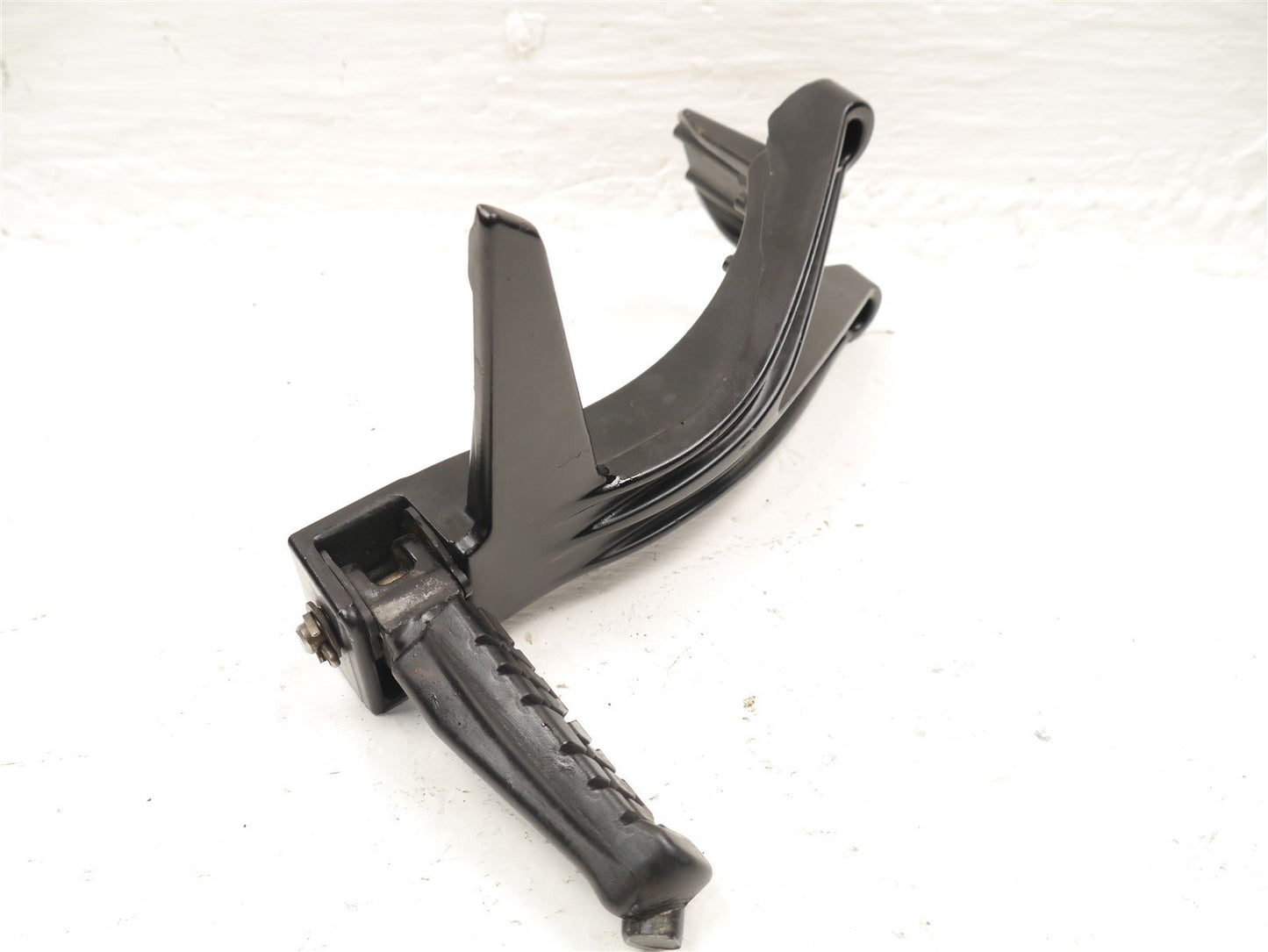 KTM RC125 2014-2016 RIGHT REAR FOOTREST HANGER