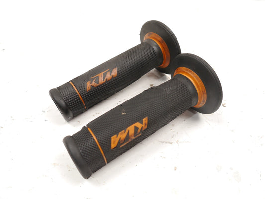 KTM RC125 2014-2016 THROTTLE TUBE AND GRIPS