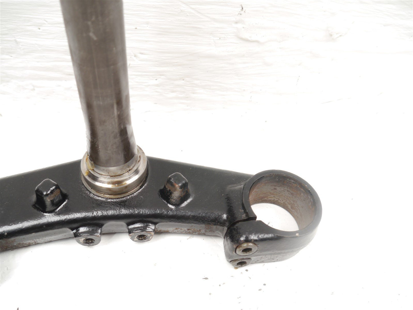 YAMAHA XJR 1300 2002-2005 BOTTOM FORK YOKE