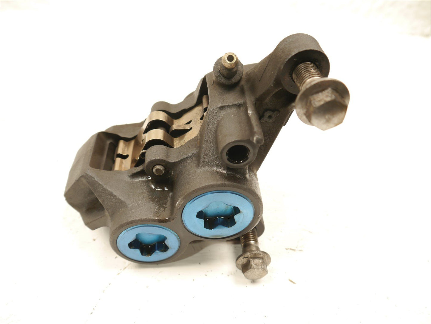 YAMAHA XJR 1300 2002-2005 FRONT RIGHT BRAKE CALIPER