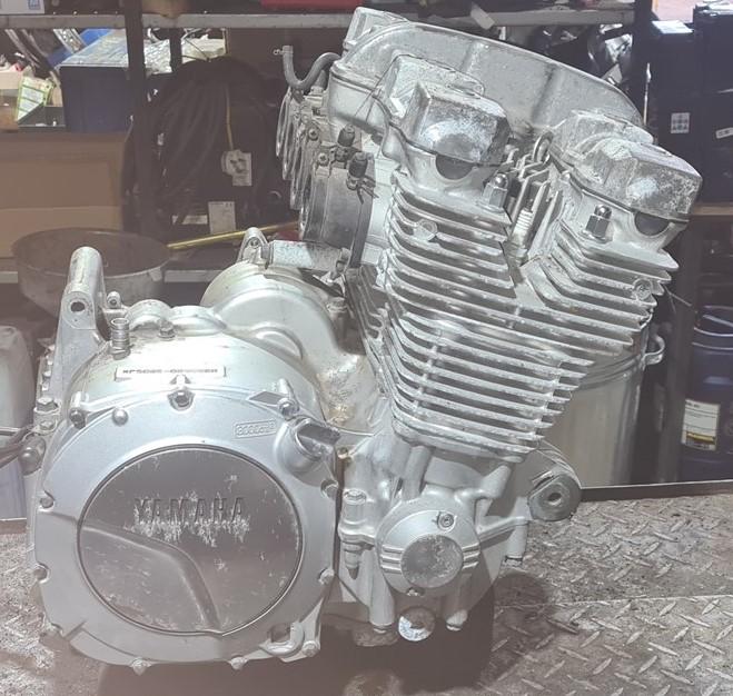 YAMAHA XJR 1300 2002-2005 ENGINE 29K