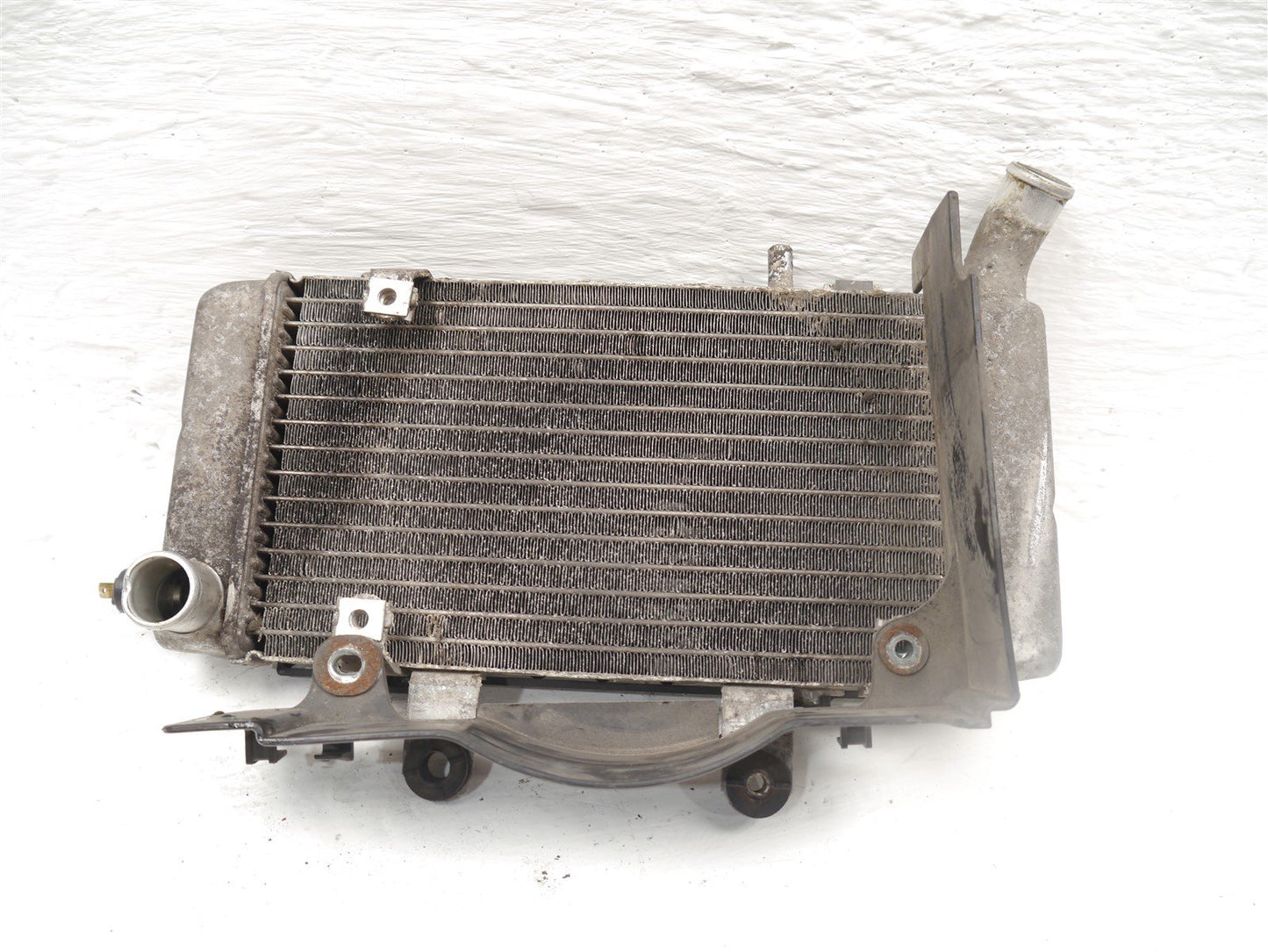 HONDA VFR800 1998-2001 LEFT RADIATOR