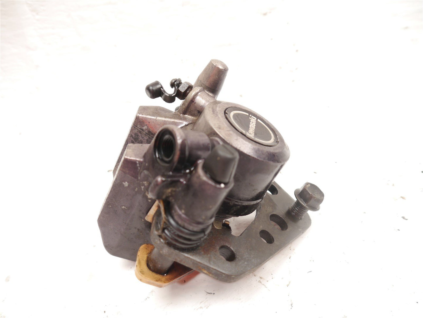 KAWASAKI GPZ750 A UNITRAK 1983-1985 REAR BRAKE CALIPER