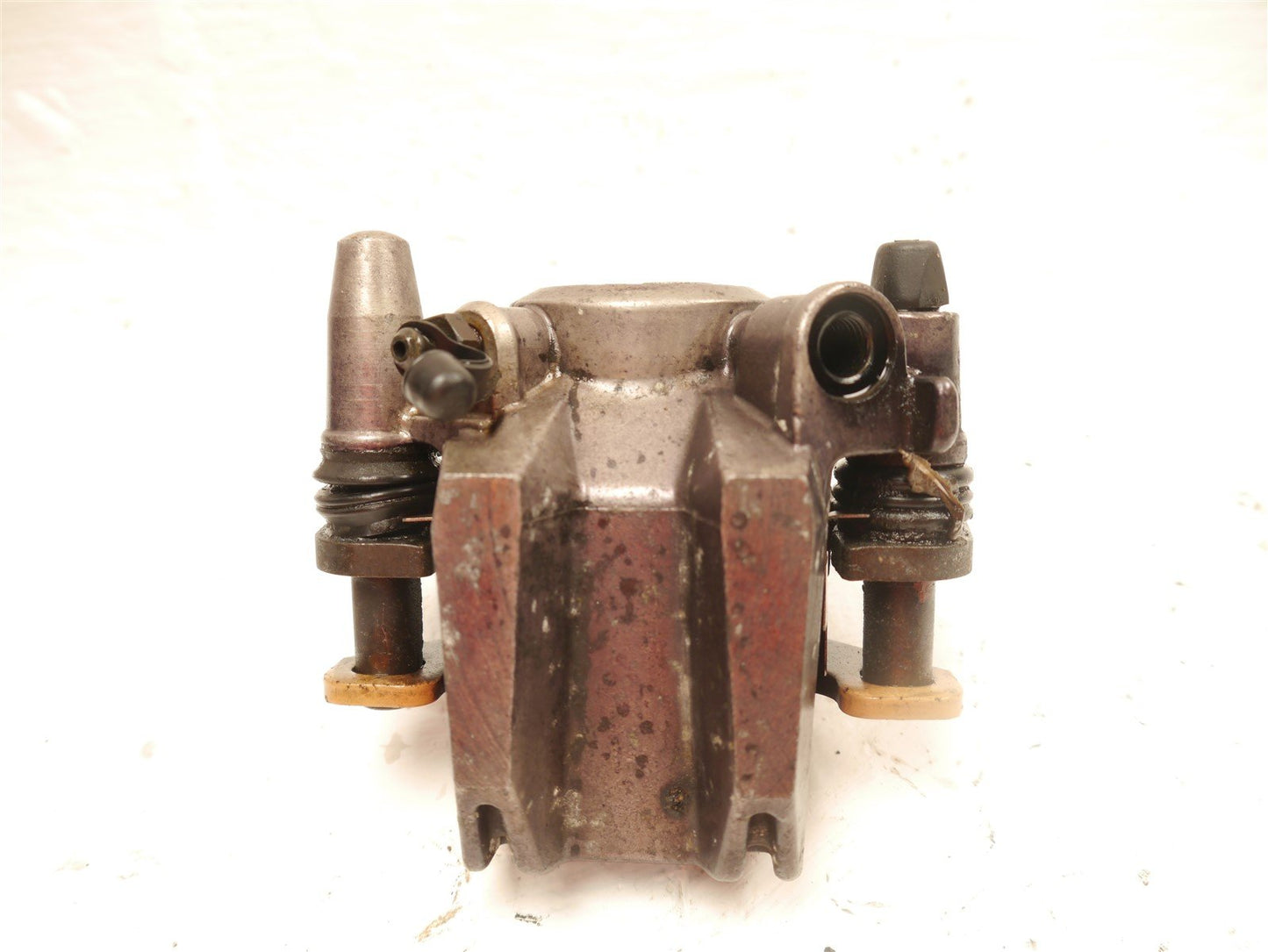 KAWASAKI GPZ750 A UNITRAK 1983-1985 REAR BRAKE CALIPER