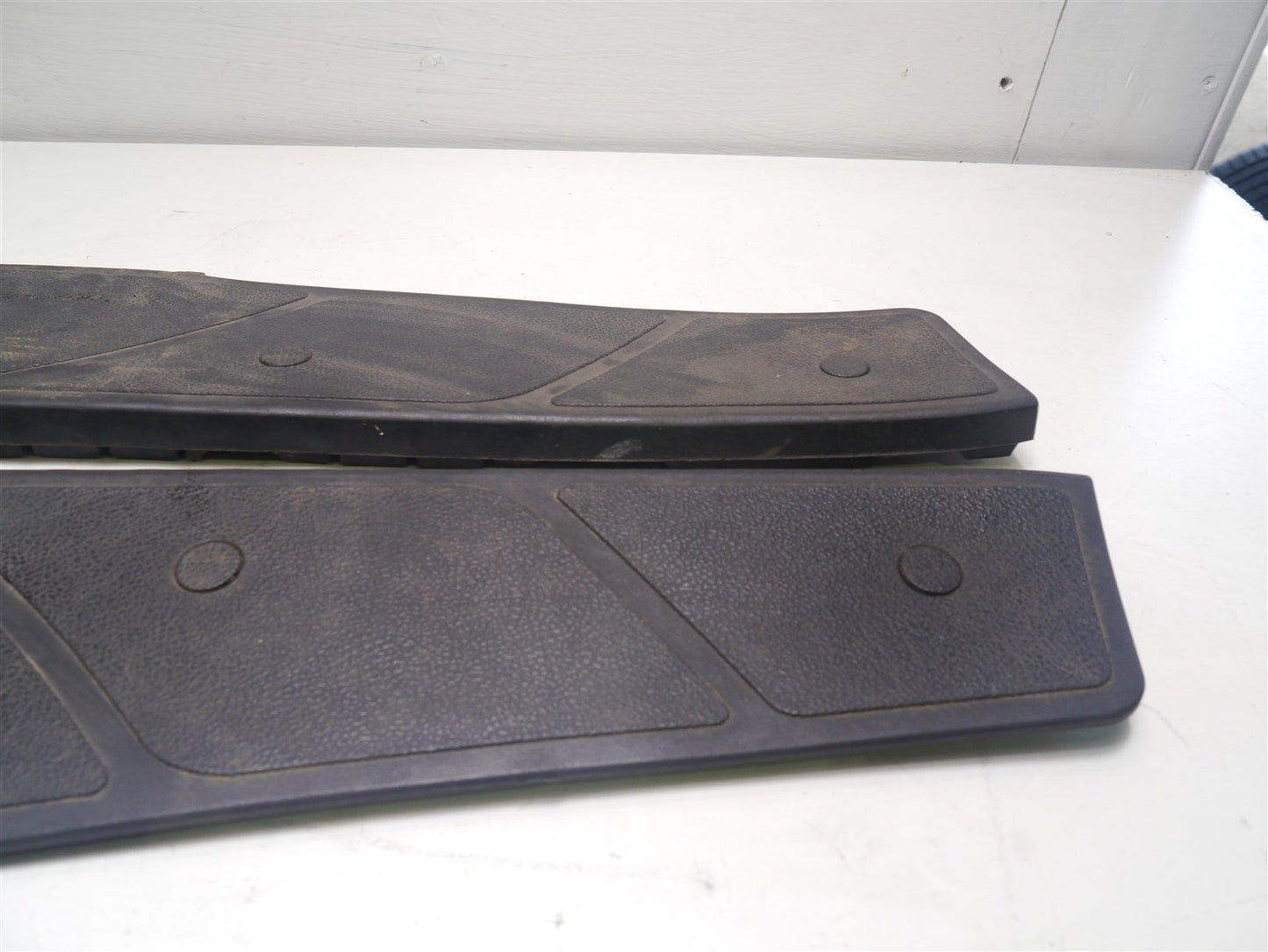 PIAGGIO X9 250 2000-2007 FOOT FLOOR MATS X 2 LEFT AND RIGHT