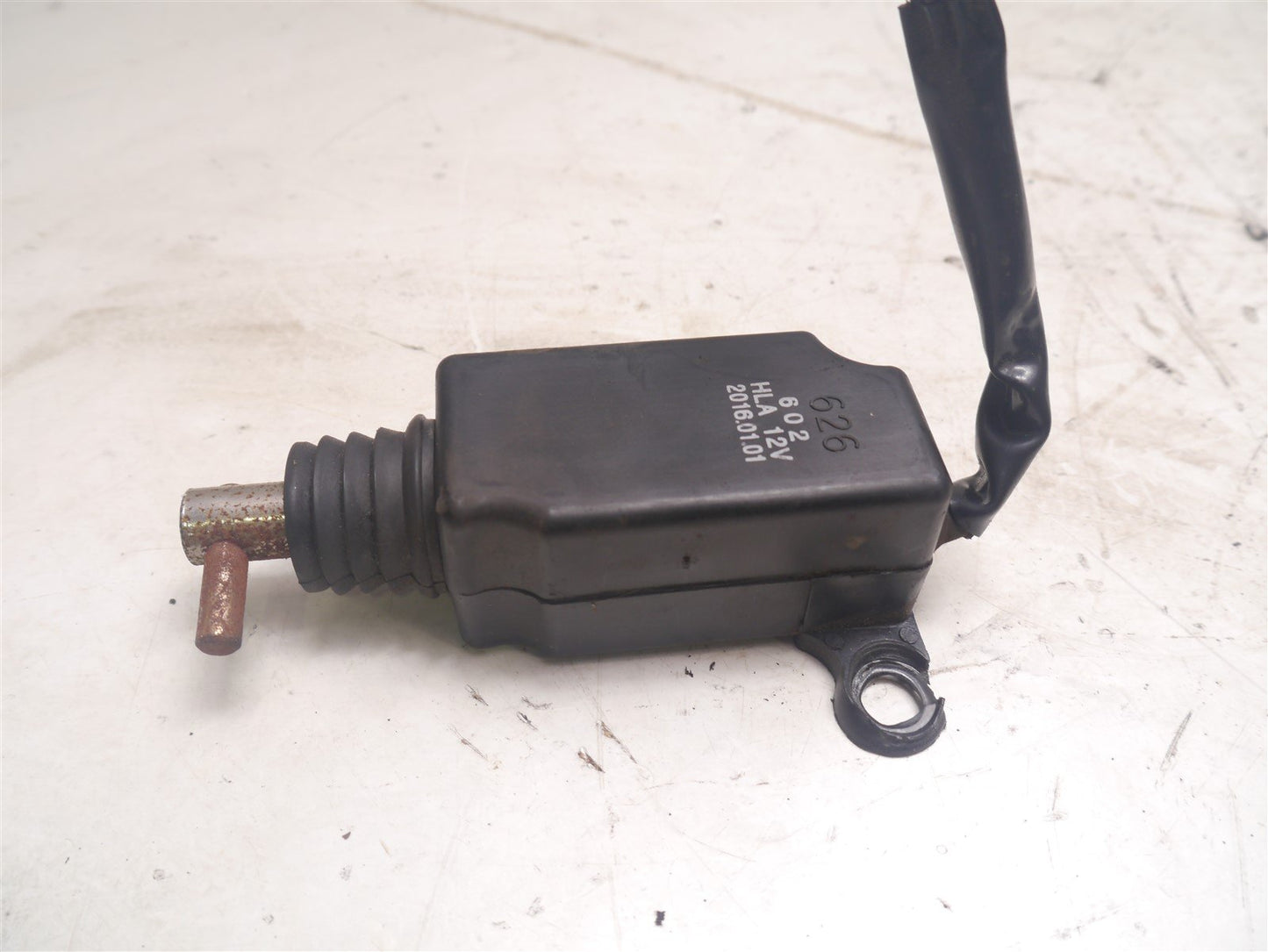 PEUGEOT TWEET 125 2010-2020 SEAT LATCH RELEASE RELAY SOLENOID