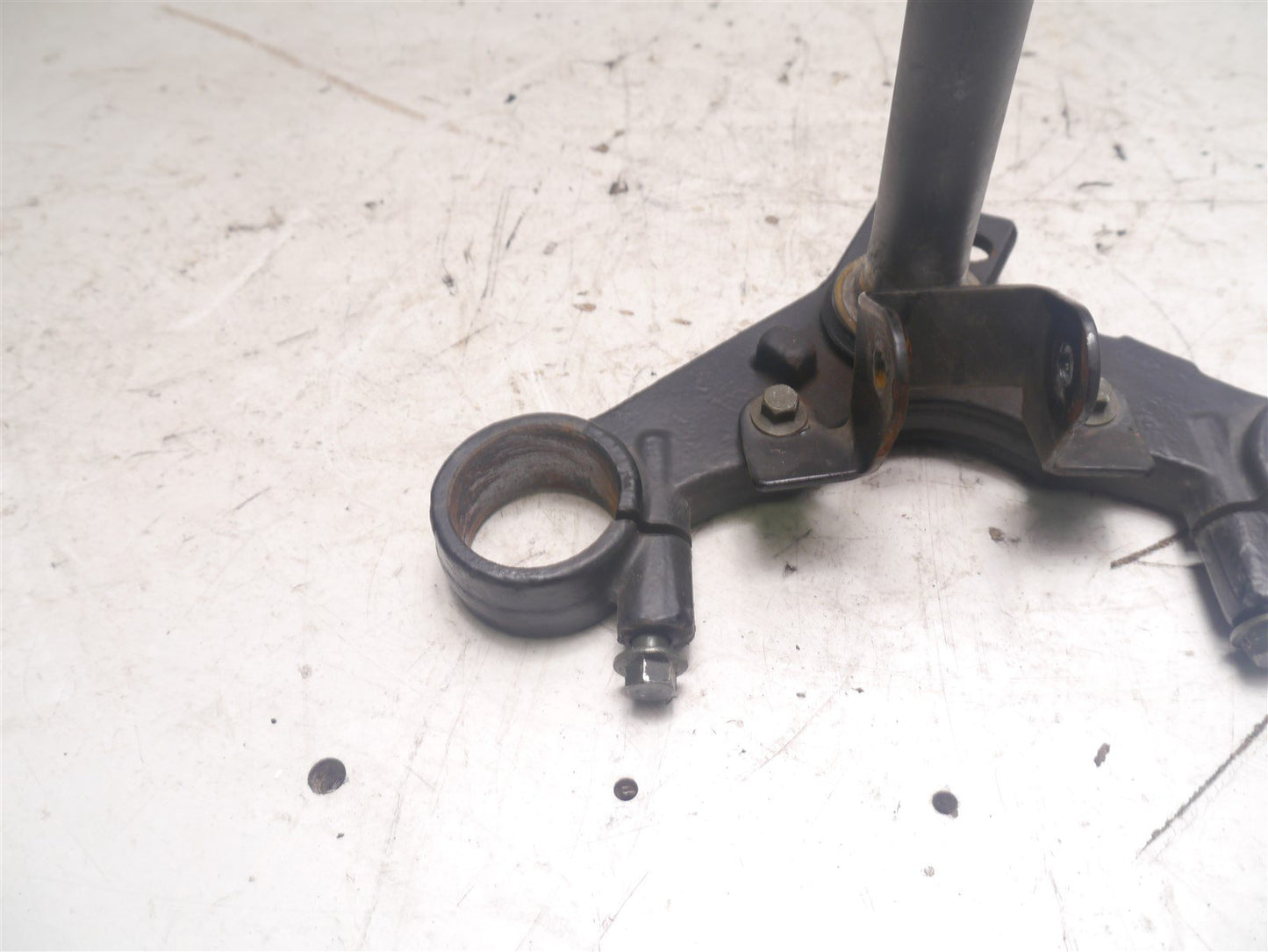 LEXMOTO MICHIGAN 125 2015-2020 BOTTOM LOWER FORK YOKE CLAMP