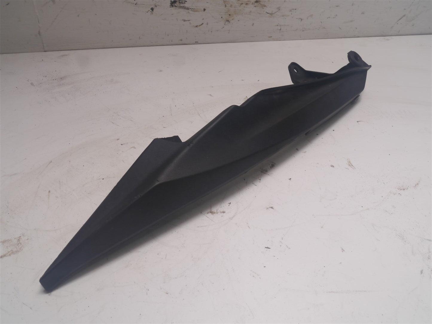 HONDA CB125 F  GLR 125 2015-2018 RIGHT REAR FAIRING TRIM PANEL