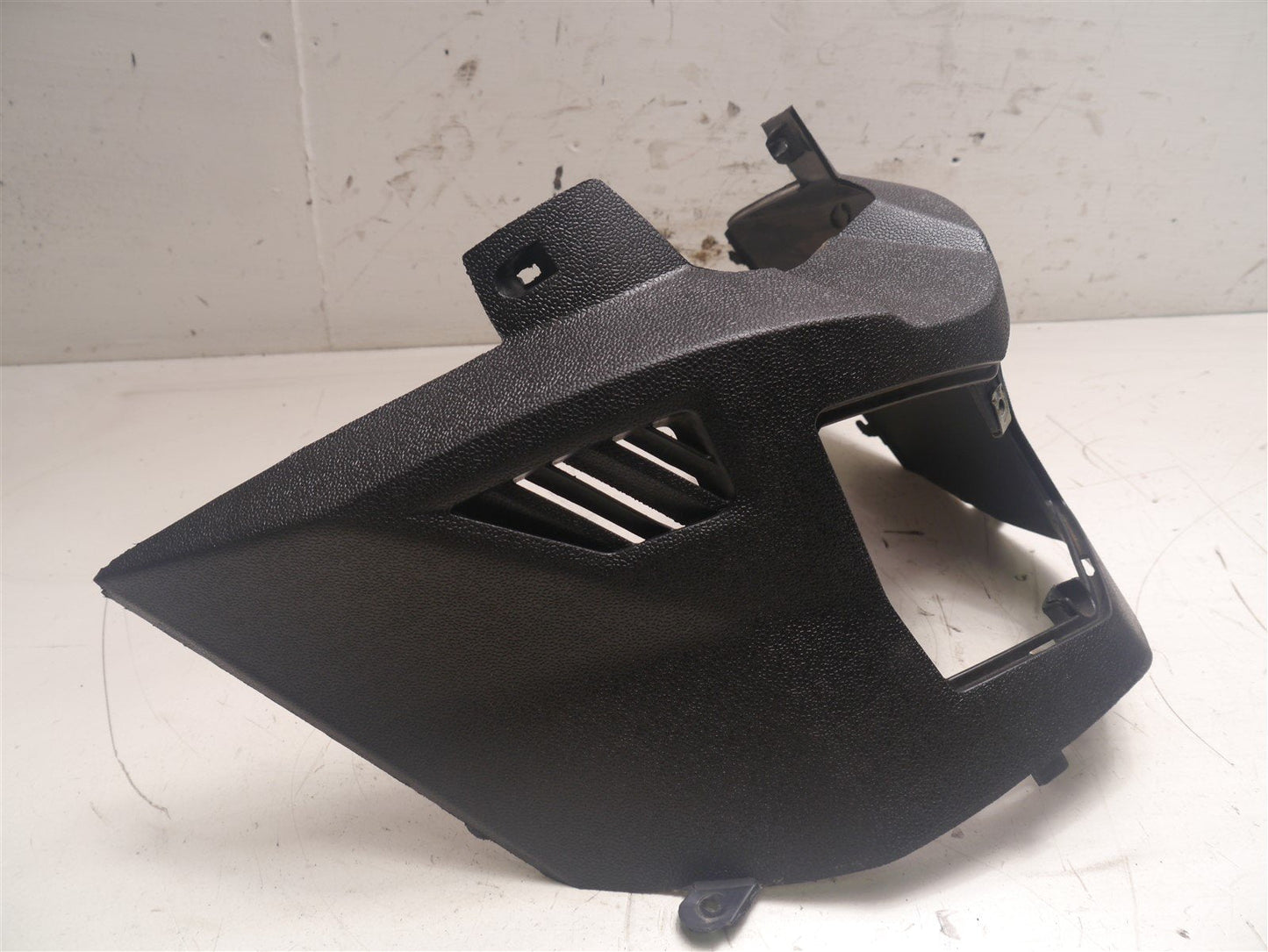 LEXMOTO TITAN 125 2017-2020 LOWER SEAT HEEL FAIRING