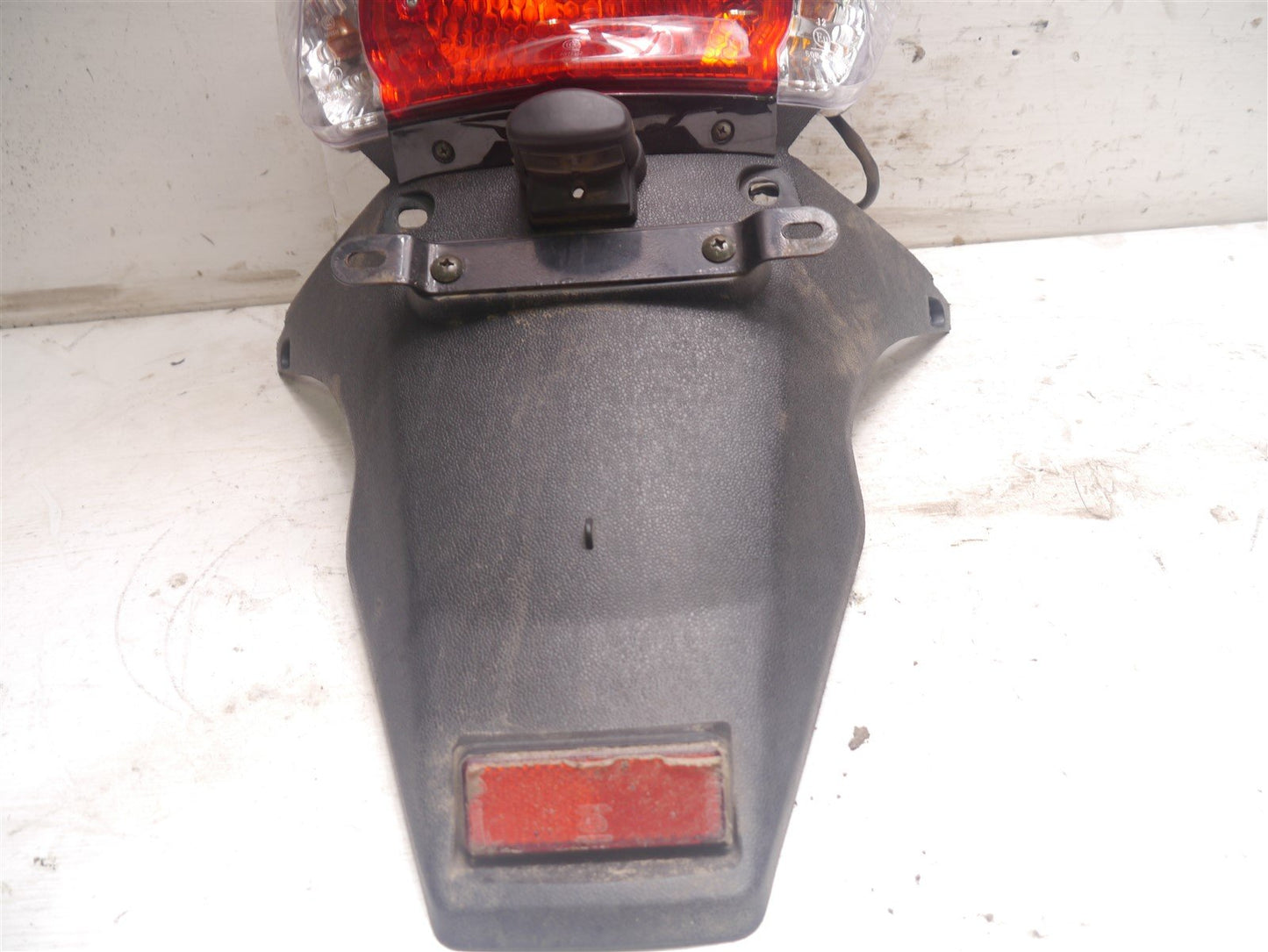 LEXMOTO TITAN 125 2017-2020 REAR LIGHT UNIT