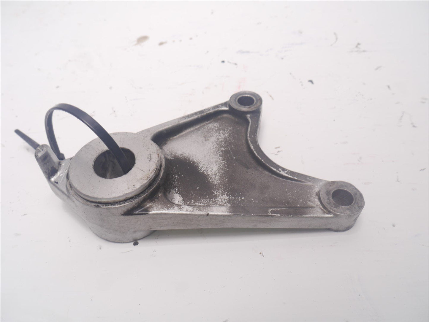 TRIUMPH TROPHY 900 1990-1994 REAR BRAKE CALIPER MOUNT