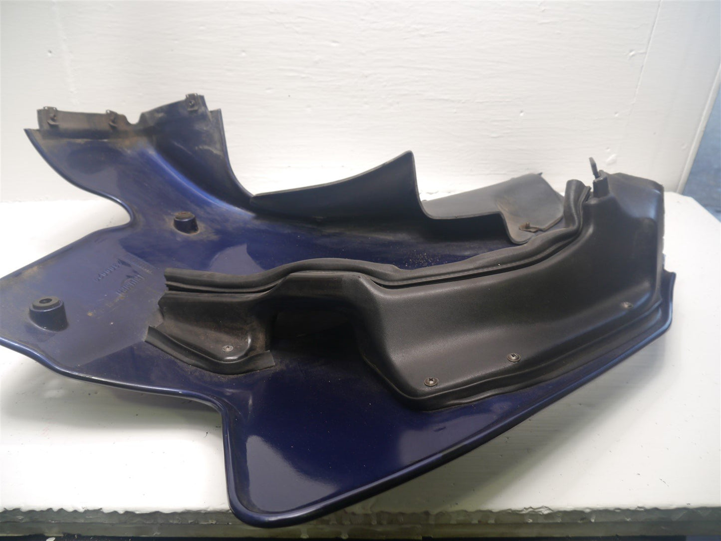 TRIUMPH TROPHY 900 1990-1994 RIGHT MAIN FAIRING