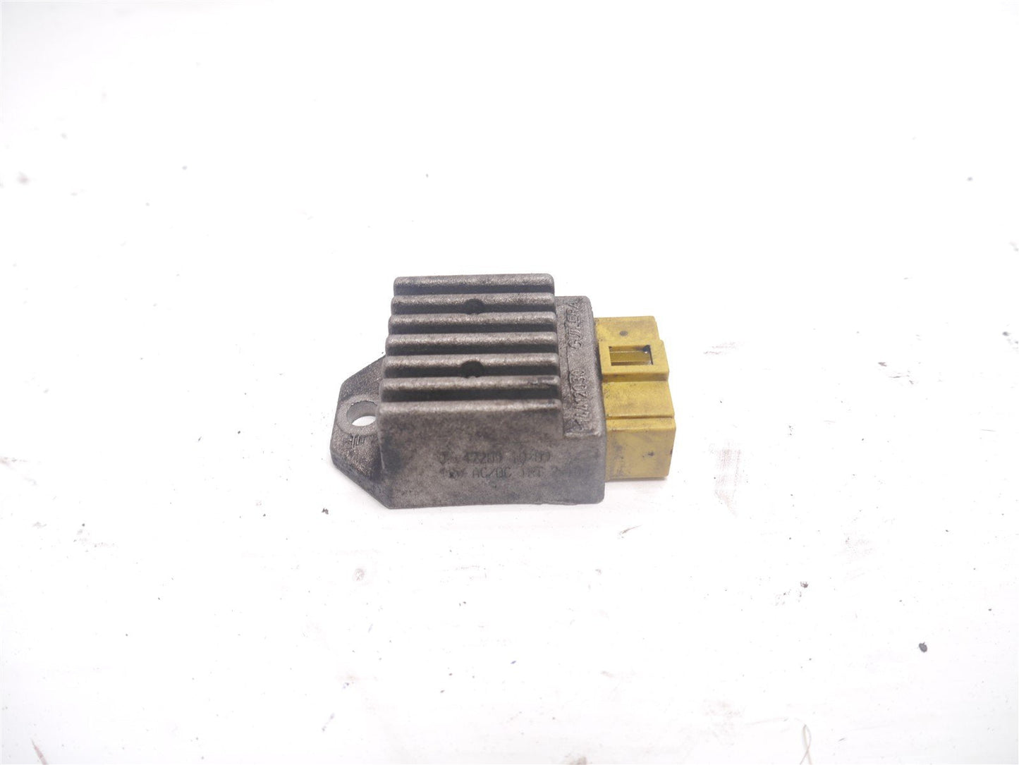 DERBI GPR 50 2010-2014 VOLTAGE REGULATOR RECTIFIER