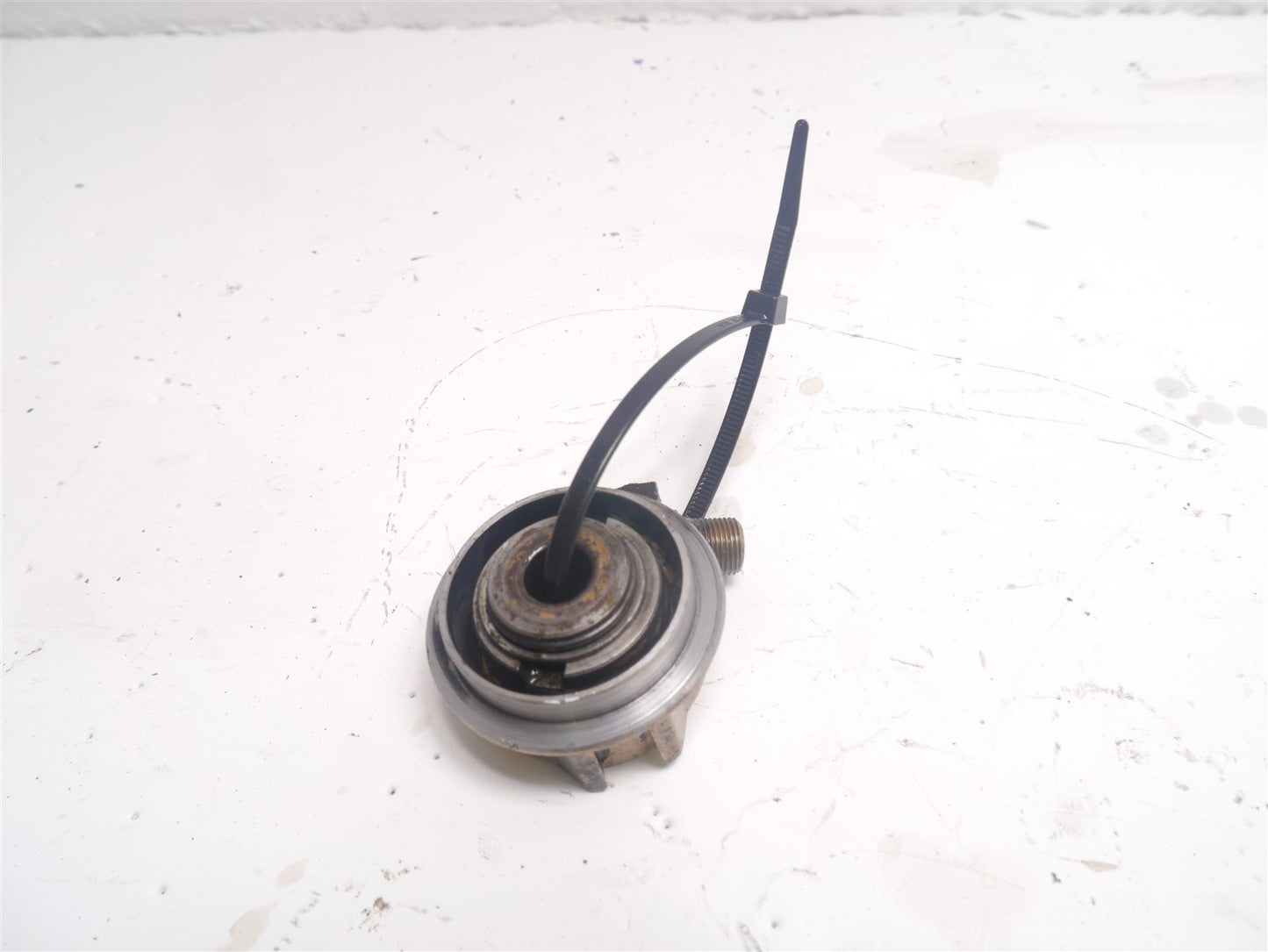 YAMAHA TZR 125 2RH 1987 SPEEDOMETER DRIVE UNIT