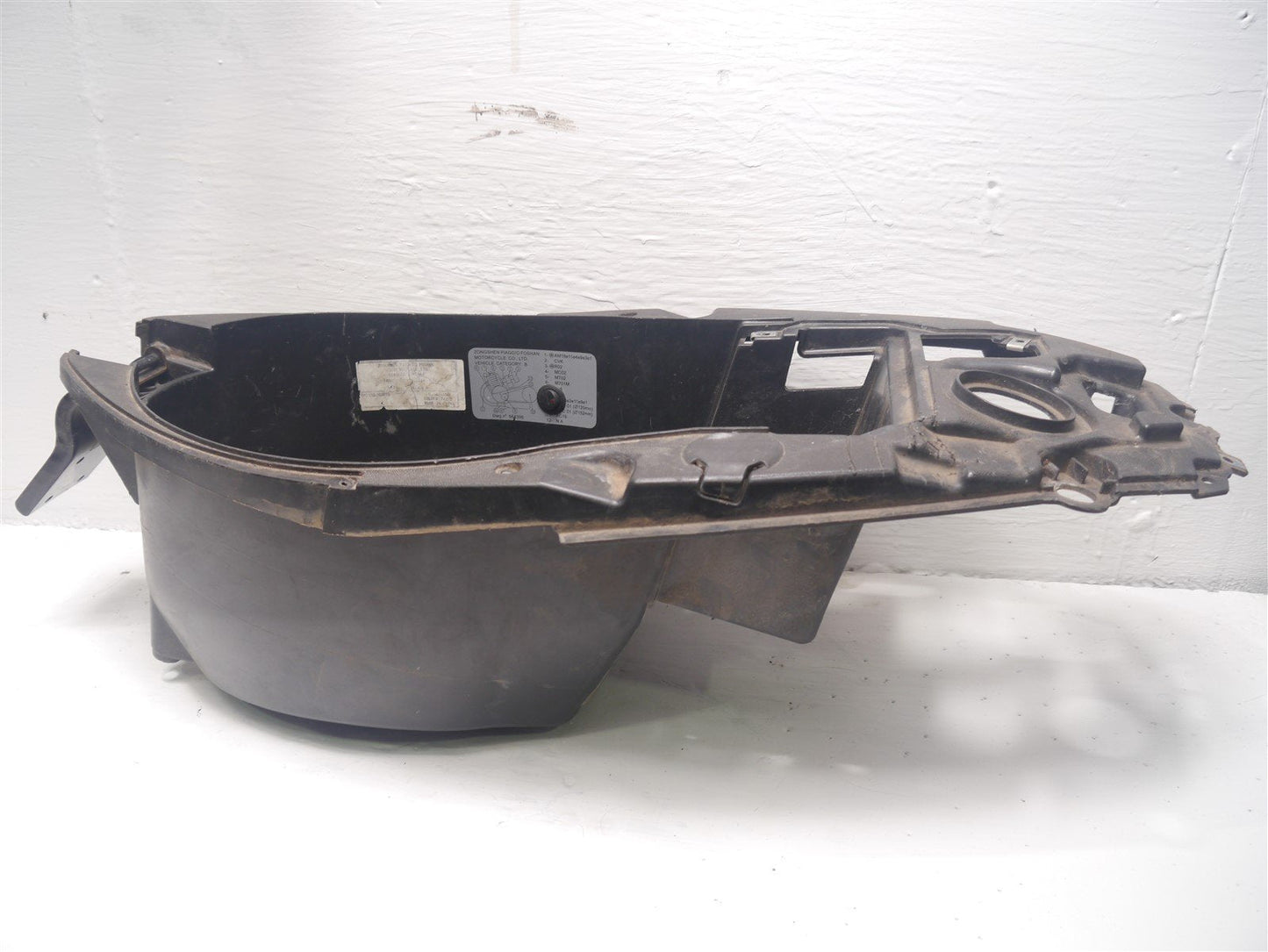 PIAGGIO TYPHOON 125 2011-2016 STORAGE TUB