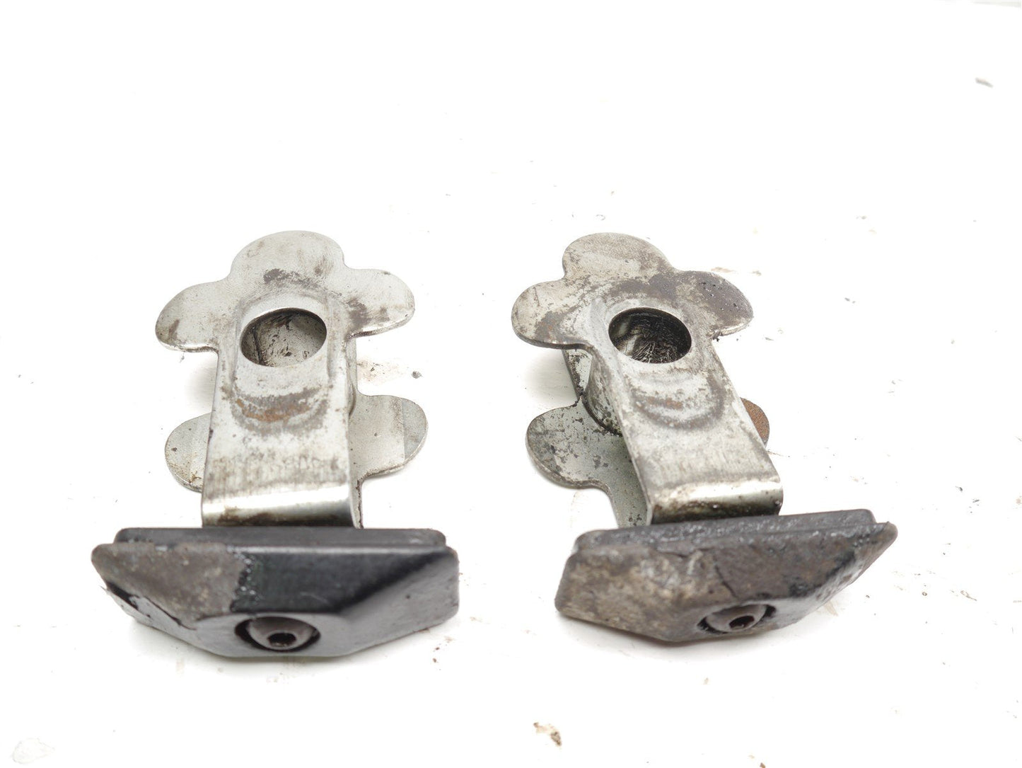 SUZUKI GSF600 BANDIT 1995-1999 CHAIN TENSIONERS