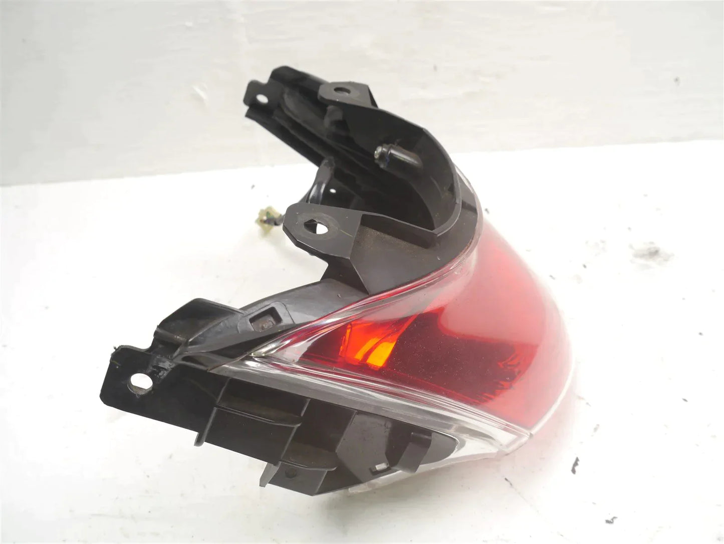 HONDA PCX125 2010-2013 REAR LIGHT & BULB HOLDER