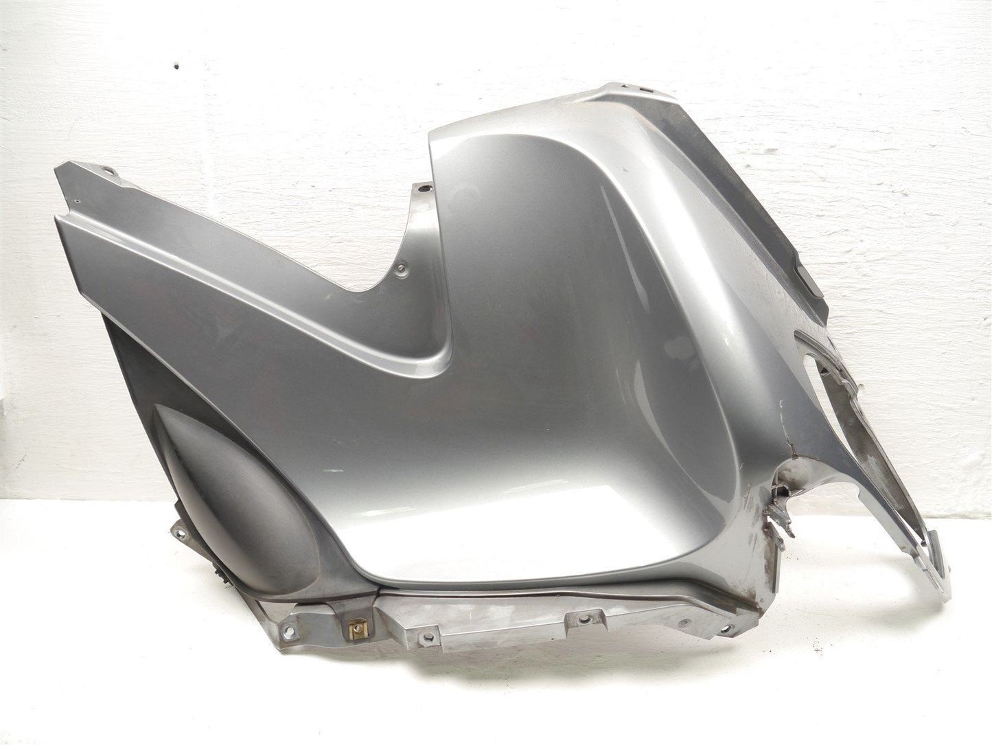 BMW R1200 RT 2006-2009 RIGHT MAIN FAIRING *DAMAGED*