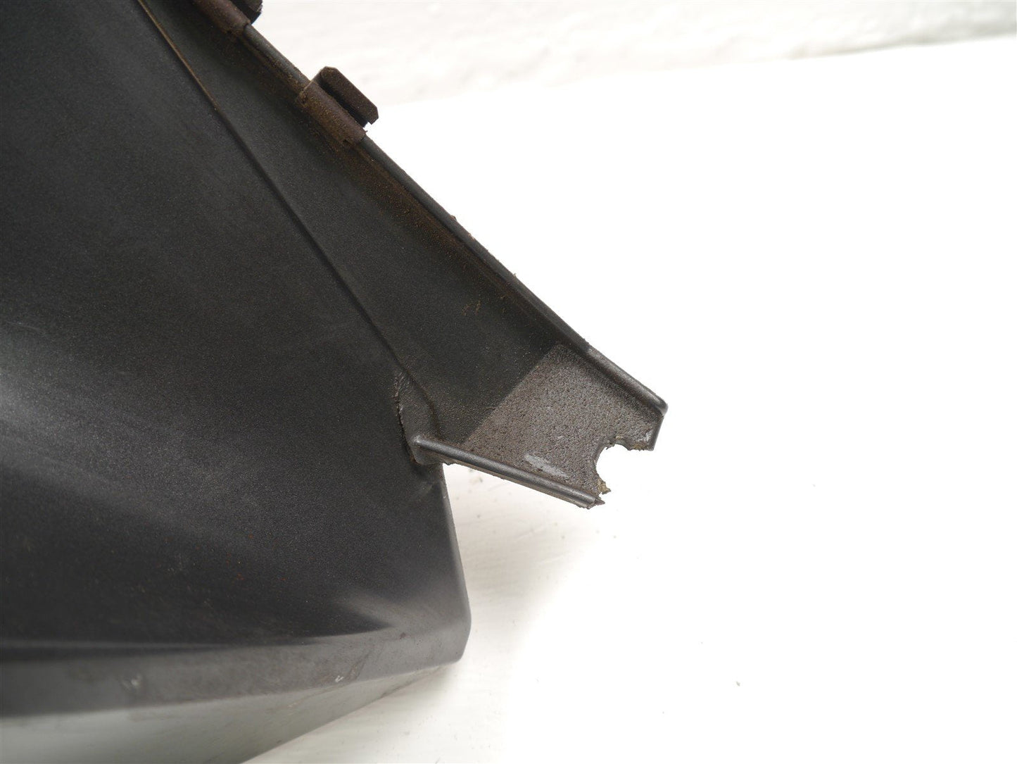 BMW R1200 RT 2006-2009 RIGHT LOWER FAIRING *DAMAGED*