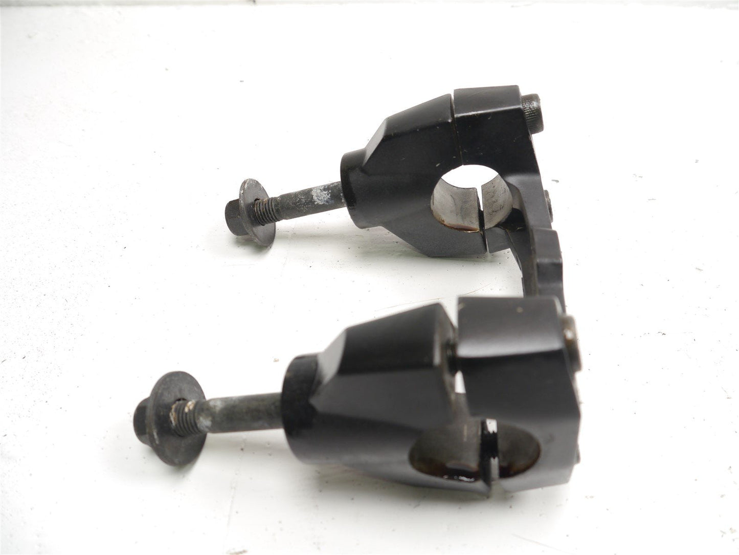 YAMAHA MT125 2014-2018 HANDLEBAR RISERS CLAMPS