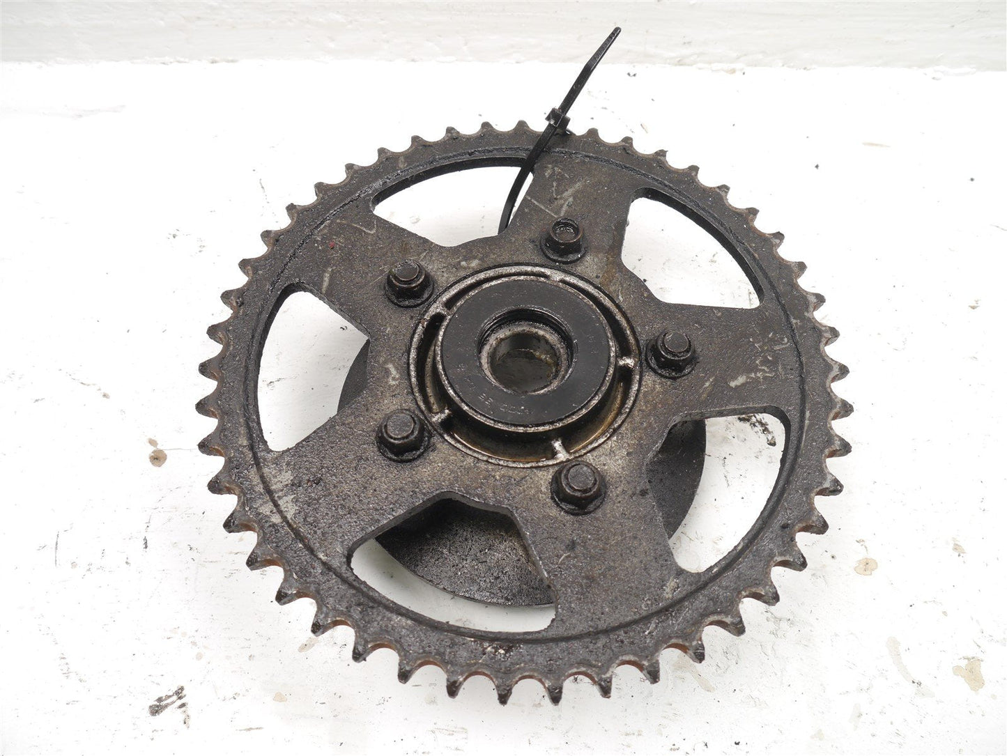 SUZUKI GSX 750 F KATANA 1998-2006 REAR SPROCKET CARRIER