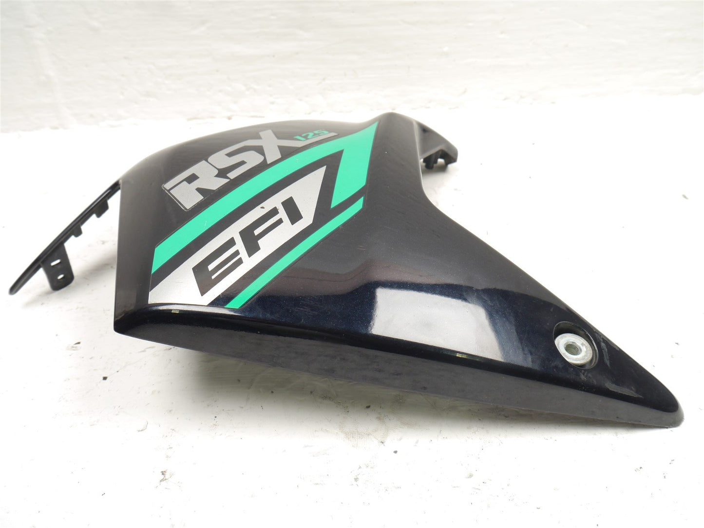 SINNIS RSX125 EFI RIGHT MAIN FAIRING