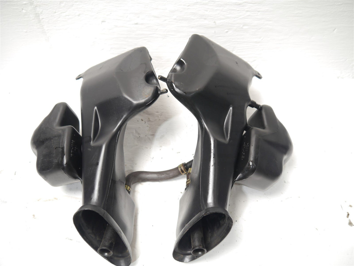 KAWASAKI ZZR1100 D 1993-2001 RAM AIR INTAKE CHAMBERS