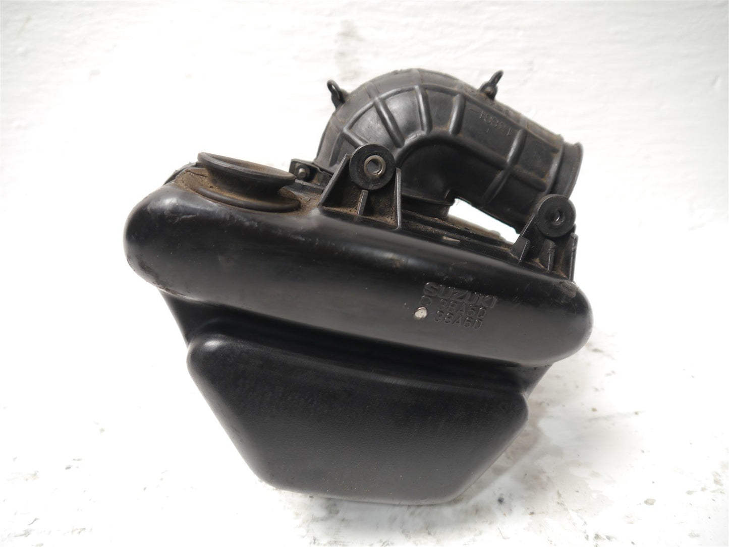 SUZUKI VS750 INTRUDER 1985-1991 REAR AIRBOX