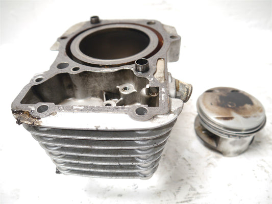 SUZUKI VS750 INTRUDER 1985-1991 REAR CYLINDER BARREL AND PISTON