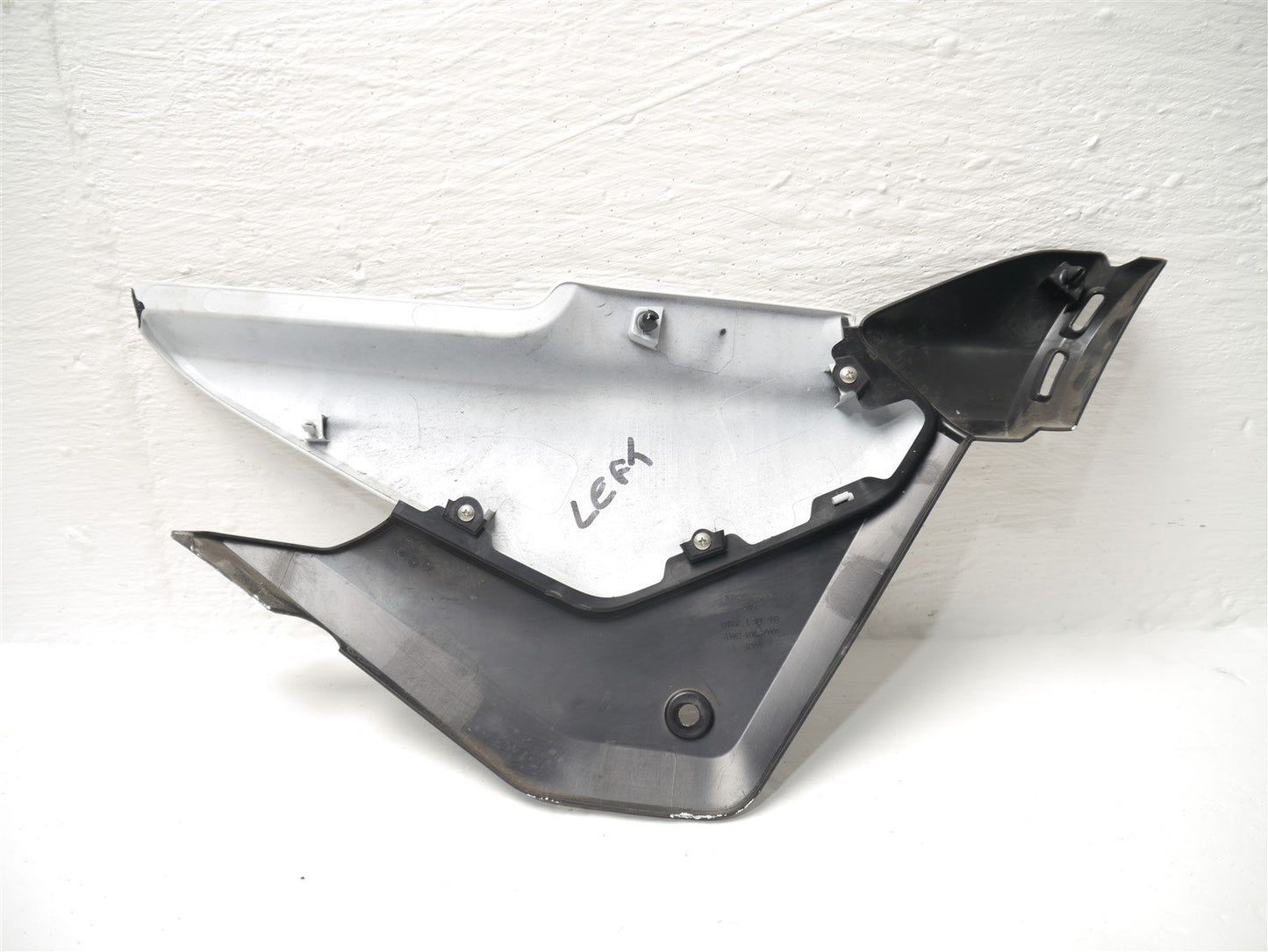 HONDA CB125F 2021-2023 LEFT SIDE PANEL