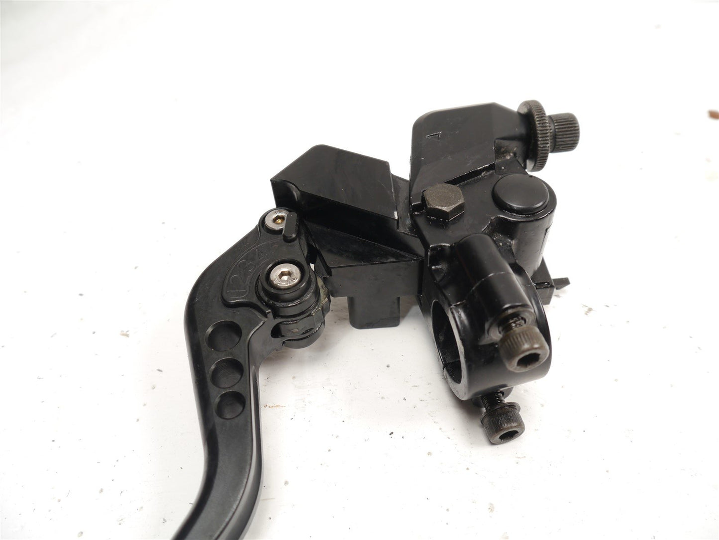 KAWASAKI ZX-6R G 1998-1999 CLUTCH LEVER MOUNT