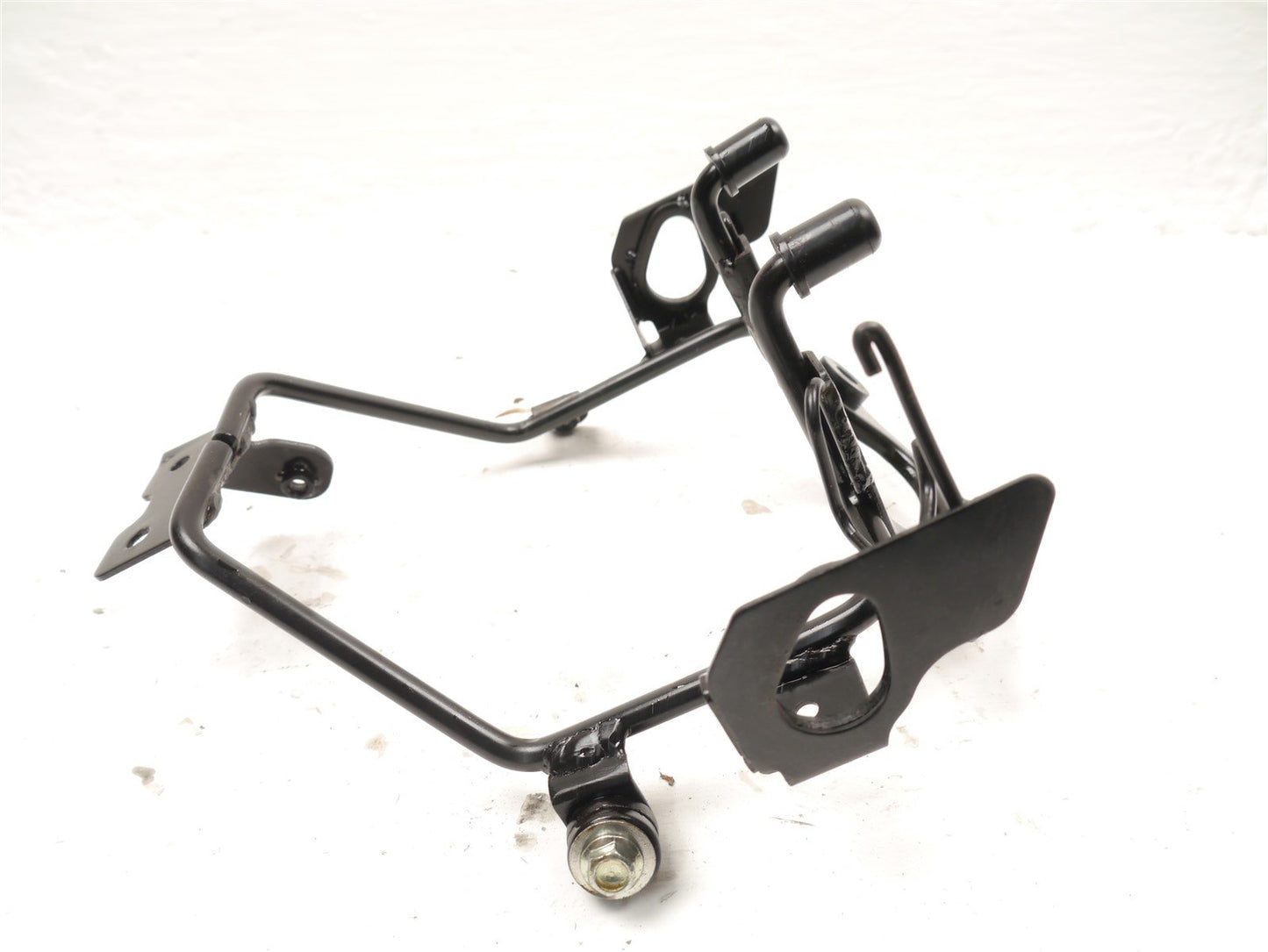 YAMAHA YS125 2017-2021 HEADLIGHT MOUNTING BRACKET